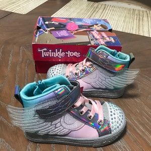 Girls Skechers size 6